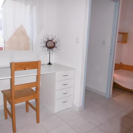 Vila 7 Pers, A 400m, 3 Ch, Terrasses, Parking, Proche Commerces Et Loisirs - Fr-1-795-44