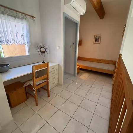 7 Pers, A 400m, 3 Ch, Terrasses, Parking, Proche Commerces Et Loisirs - Fr-1-795-44 Villa Narbonne