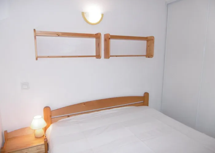 7 Pers, A 400m, 3 Ch, Terrasses, Parking, Proche Commerces Et Loisirs - Fr-1-795-44 * Narbonne