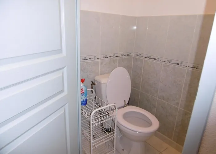 7 Pers, A 400m, 3 Ch, Terrasses, Parking, Proche Commerces Et Loisirs - Fr-1-795-44 Narbonne