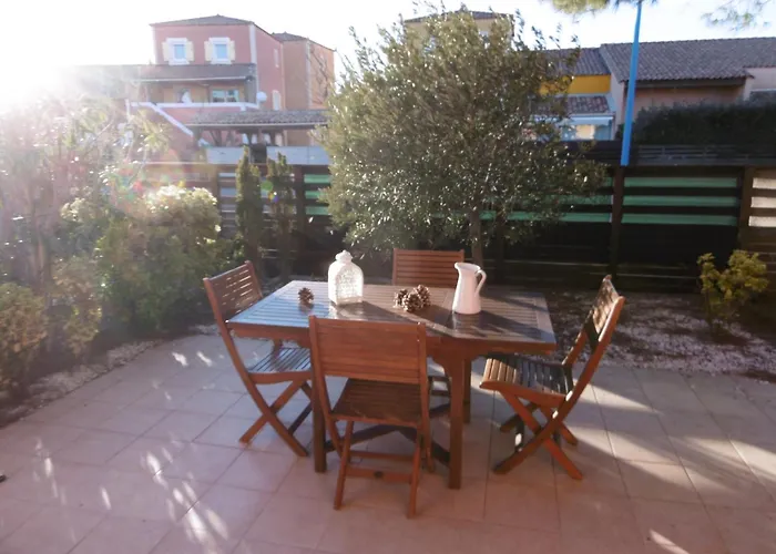 7 Pers, A 400m, 3 Ch, Terrasses, Parking, Proche Commerces Et Loisirs - Fr-1-795-44 Villa *